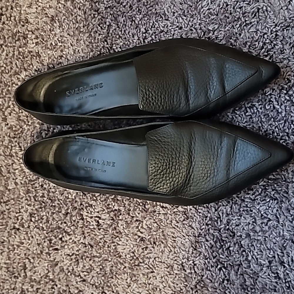 Everlane black loafers